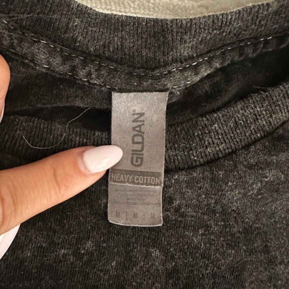 Gildan Charcoal Heavy Cotton Tee - Picture 3 of 3